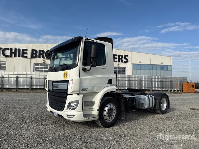2015 DAF CF440 - Xe đầu kéo: hình 1 2015 DAF CF440 - Xe đầu kéo: hình 1