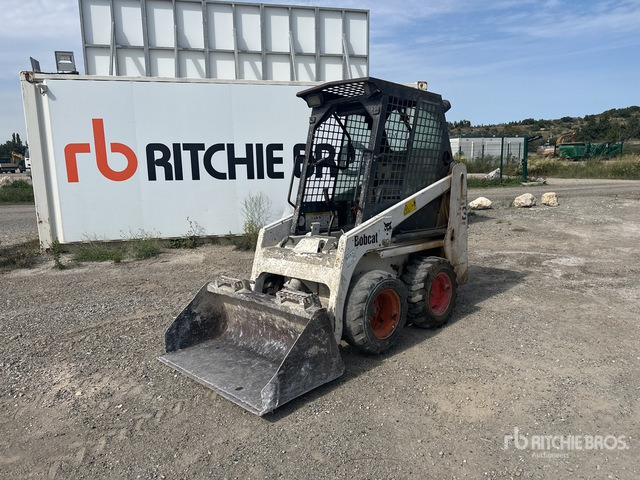 2005 Bobcat 463 Chargeuse Compacte Skid Steer Loader - Máy xúc lật đa năng: hình 2 2005 Bobcat 463 Chargeuse Compacte Skid Steer Loader - Máy xúc lật đa năng: hình 2