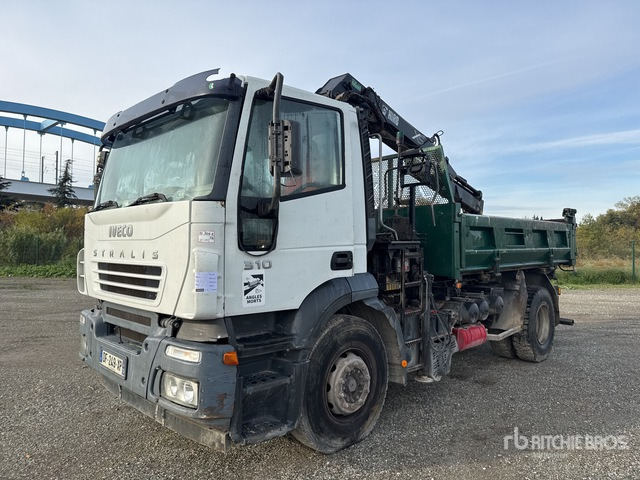 2005 Iveco Stralis 310 2004 Hiab 102XS-2B 3800 kg Arti ... Dump Truck with Crane - Xe ben: hình 1 2005 Iveco Stralis 310 2004 Hiab 102XS-2B 3800 kg Arti ... Dump Truck with Crane - Xe ben: hình 1