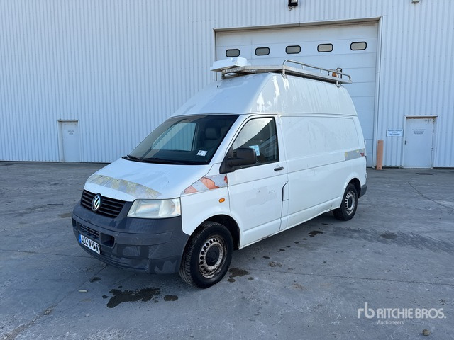 2006 Volkswagen Transporter TDI 4 Motion Vehicule Utilitaire Cargo Van - Xe van chở hàng: hình 1 2006 Volkswagen Transporter TDI 4 Motion Vehicule Utilitaire Cargo Van - Xe van chở hàng: hình 1
