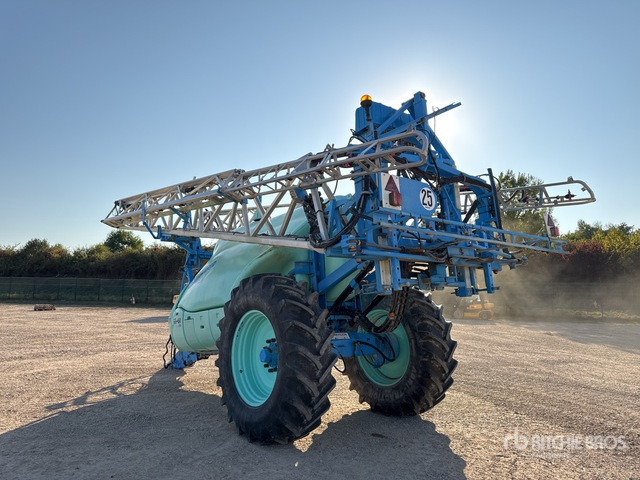 2009 Berthoud Tenor 55-60 DP Tronic 38 m High Clearance Pulverisate ... Pull-Type Sprayer - Máy xịt kéo: hình 3 2009 Berthoud Tenor 55-60 DP Tronic 38 m High Clearance Pulverisate ... Pull-Type Sprayer - Máy xịt kéo: hình 3