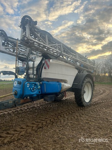 2011 Evrard Meteor 5400 40 m S/A Pulverisateur Traine Pull-Type Sprayer - Máy xịt kéo: hình 2 2011 Evrard Meteor 5400 40 m S/A Pulverisateur Traine Pull-Type Sprayer - Máy xịt kéo: hình 2