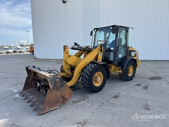 2013 Cat 906H2 Chargeuse Sur Pneus Wheel Loader - Máy xúc lật bánh lốp: hình 2 2013 Cat 906H2 Chargeuse Sur Pneus Wheel Loader - Máy xúc lật bánh lốp: hình 2