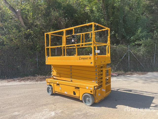 2018 Haulotte Compact 14 Electric Nacelle Ciseaux Electr ... Scissor Lift - Máy nâng người hình kéo: hình 4 2018 Haulotte Compact 14 Electric Nacelle Ciseaux Electr ... Scissor Lift - Máy nâng người hình kéo: hình 4