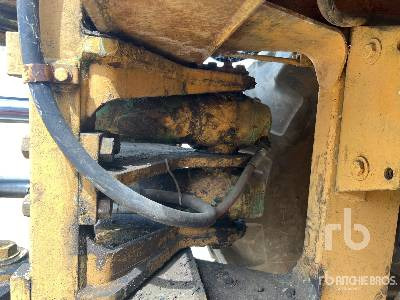 Máy xúc trước múc sau CASE 580FS 4x2 Chargeuse Pelleteuse: hình 47
