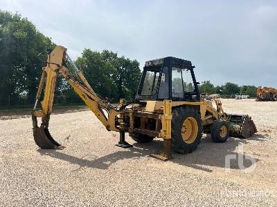 CASE 580FS 4x2 Chargeuse Pelleteuse - Máy xúc trước múc sau: hình 4 CASE 580FS 4x2 Chargeuse Pelleteuse - Máy xúc trước múc sau: hình 4