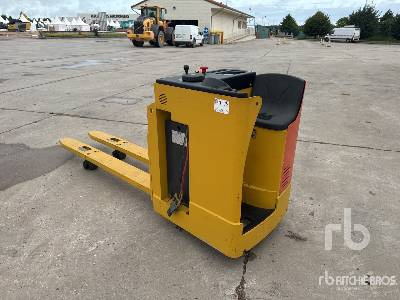 HYSTER RP2.ON 2000 kg Electric Transpalette - Xe tải nâng pallet: hình 2 HYSTER RP2.ON 2000 kg Electric Transpalette - Xe tải nâng pallet: hình 2