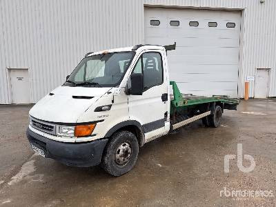IVECO 35C14HPI 4x2 Vehicule Utilitaire - Xe tải kéo: hình 1 IVECO 35C14HPI 4x2 Vehicule Utilitaire - Xe tải kéo: hình 1