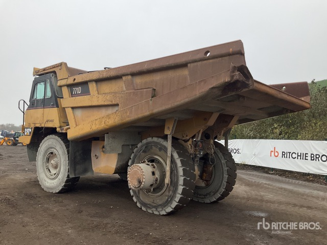 1999 Cat 771D Haul Truck - Xe ben cứng/ Xe chở đá: hình 5 1999 Cat 771D Haul Truck - Xe ben cứng/ Xe chở đá: hình 5