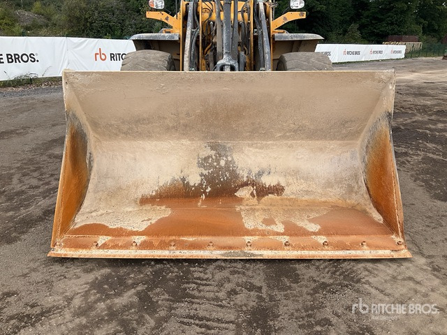 2010 Volvo L110F Wheel Loader - Máy xúc lật bánh lốp: hình 5 2010 Volvo L110F Wheel Loader - Máy xúc lật bánh lốp: hình 5