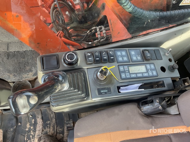 2012 Doosan DX140LC Tracked Excavator - Máy xúc bánh xích: hình 4 2012 Doosan DX140LC Tracked Excavator - Máy xúc bánh xích: hình 4