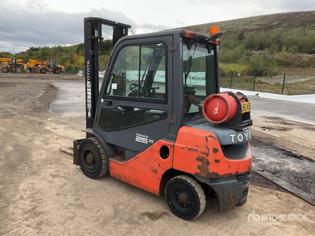 2014 Toyota 02-8FGF25 2014 Toyota 8FG25 Forklift Forklift - Xe nâng gas: hình 4 2014 Toyota 02-8FGF25 2014 Toyota 8FG25 Forklift Forklift - Xe nâng gas: hình 4