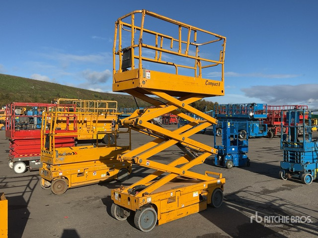 2015 Haulotte COMPACT8 Electric Scissor Lift - Máy nâng người hình kéo: hình 1 2015 Haulotte COMPACT8 Electric Scissor Lift - Máy nâng người hình kéo: hình 1