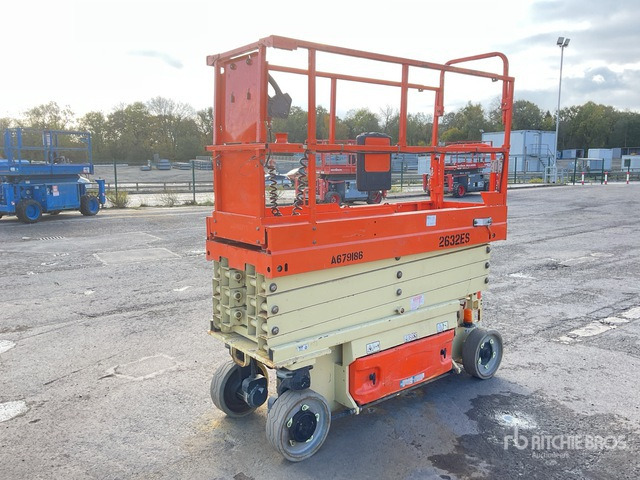2015 JLG 2632ES Electric Scissor Lift - Máy nâng người hình kéo: hình 3 2015 JLG 2632ES Electric Scissor Lift - Máy nâng người hình kéo: hình 3