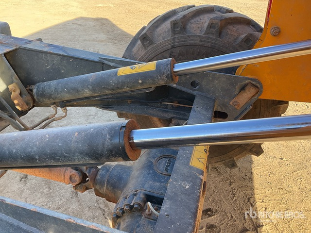 2015 Terex TA6 6 ton 4x4 Dumper - Xe ben đổ mini: hình 5 2015 Terex TA6 6 ton 4x4 Dumper - Xe ben đổ mini: hình 5