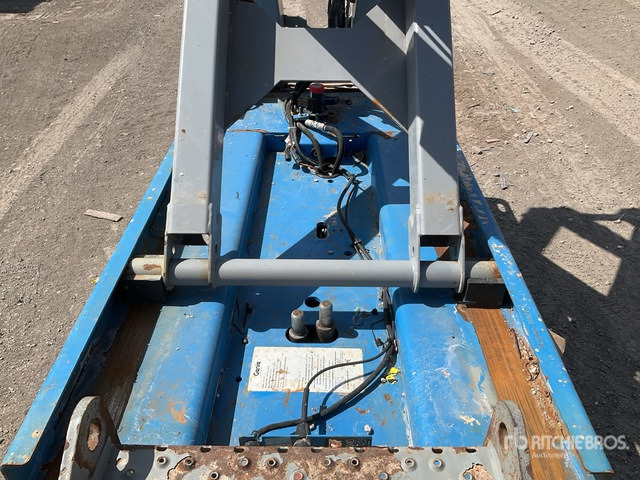 2016 Genie GS1932 Electric Scissor Lift - Máy nâng người hình kéo: hình 5 2016 Genie GS1932 Electric Scissor Lift - Máy nâng người hình kéo: hình 5
