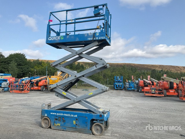 2016 Genie GS2032 Electric Scissor Lift - Máy nâng người hình kéo: hình 2 2016 Genie GS2032 Electric Scissor Lift - Máy nâng người hình kéo: hình 2