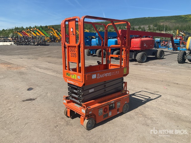 2018 Dingli 0607 Electric Scissor Lift - Máy nâng người hình kéo: hình 2 2018 Dingli 0607 Electric Scissor Lift - Máy nâng người hình kéo: hình 2