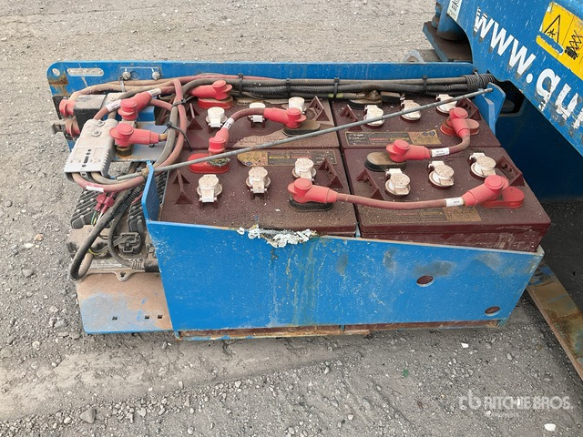2019 Genie GS1932 Electric Scissor Lift - Máy nâng người hình kéo: hình 5 2019 Genie GS1932 Electric Scissor Lift - Máy nâng người hình kéo: hình 5