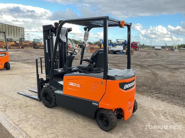 2023 Doosan B30X-7 PLUS 3000 kg (Unused) Electric Forklift - Xe nâng điện: hình 3 2023 Doosan B30X-7 PLUS 3000 kg (Unused) Electric Forklift - Xe nâng điện: hình 3