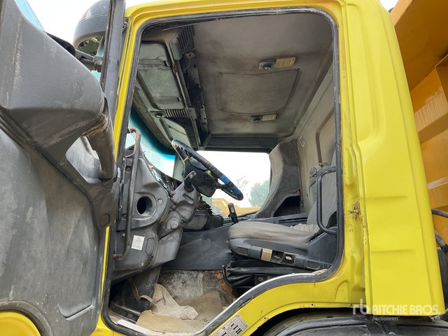 1999 Scania 380 6x4 (Inoperable) T/A Dump Truck - Xe ben: hình 5 1999 Scania 380 6x4 (Inoperable) T/A Dump Truck - Xe ben: hình 5