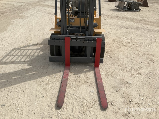 2001 Mitsubishi FD35AT 3.5 ton Forklift - Xe nâng diesel: hình 5 2001 Mitsubishi FD35AT 3.5 ton Forklift - Xe nâng diesel: hình 5