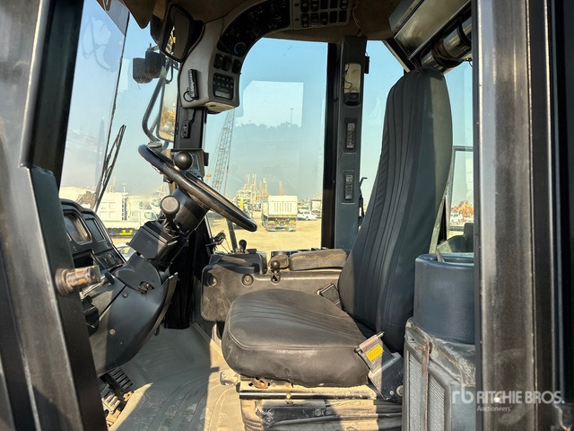 2006 Cat 966G Series II Wheel Loader - Máy xúc lật bánh lốp: hình 5 2006 Cat 966G Series II Wheel Loader - Máy xúc lật bánh lốp: hình 5