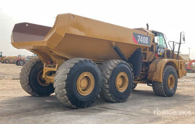 2012 Cat 740B - Xe ben đổ có khớp nối: hình 4 2012 Cat 740B - Xe ben đổ có khớp nối: hình 4