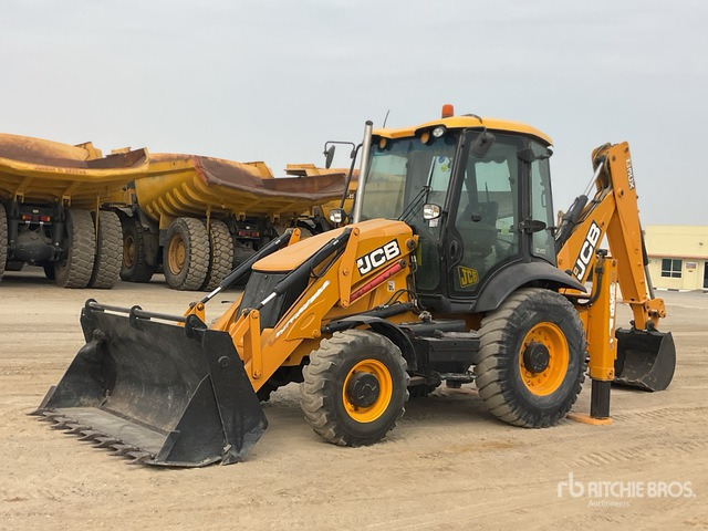 2013 JCB 3CX 4x4 Backhoe Loader - Máy xúc trước múc sau: hình 1 2013 JCB 3CX 4x4 Backhoe Loader - Máy xúc trước múc sau: hình 1
