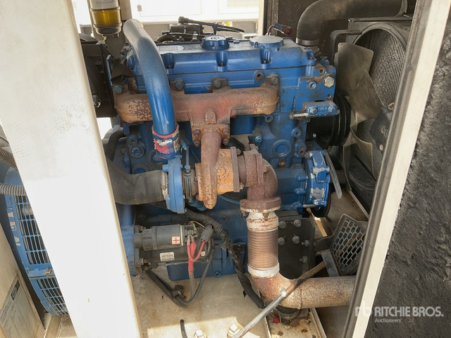 2014 FG Wilson P88 3 100 kVA Skid-Mounted (Inoperable) Generator Set - Bộ phát điện: hình 5 2014 FG Wilson P88 3 100 kVA Skid-Mounted (Inoperable) Generator Set - Bộ phát điện: hình 5