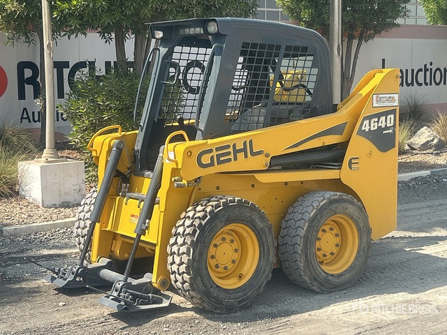 2014 Gehl 4640 Skid Steer Loader - Máy xúc lật đa năng: hình 1 2014 Gehl 4640 Skid Steer Loader - Máy xúc lật đa năng: hình 1