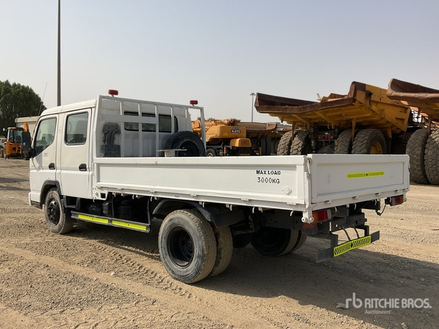 2014 Mitsubishi Canter 4x2 Crew Cab Flatbed Truck - Xe tải thùng lửng/ Phẳng: hình 3 2014 Mitsubishi Canter 4x2 Crew Cab Flatbed Truck - Xe tải thùng lửng/ Phẳng: hình 3