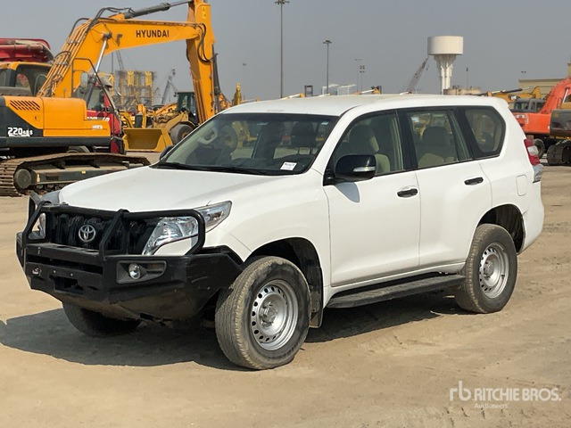 2015 Toyota Prado TX 150L 4x4 SUV - SUV: hình 2 2015 Toyota Prado TX 150L 4x4 SUV - SUV: hình 2