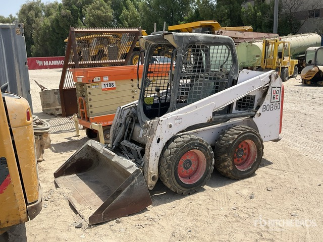 2016 Bobcat S450 (Inoperable) Skid Steer Loader - Máy xúc lật đa năng: hình 2 2016 Bobcat S450 (Inoperable) Skid Steer Loader - Máy xúc lật đa năng: hình 2