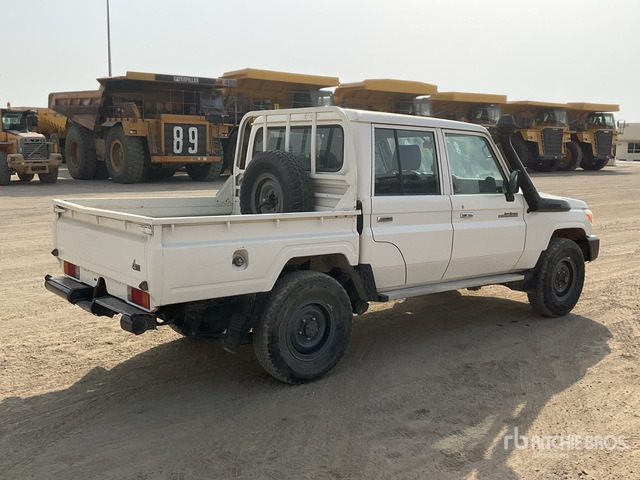 2016 Toyota Landcruiser 79L 4x4 Crew Cab Pickup - Dàn băm cỏ/ Mulcher: hình 4 2016 Toyota Landcruiser 79L 4x4 Crew Cab Pickup - Dàn băm cỏ/ Mulcher: hình 4