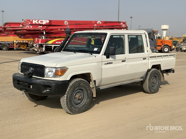 2016 Toyota Landcruiser 79L 4x4 Crew Cab Pickup - Dàn băm cỏ/ Mulcher: hình 2 2016 Toyota Landcruiser 79L 4x4 Crew Cab Pickup - Dàn băm cỏ/ Mulcher: hình 2