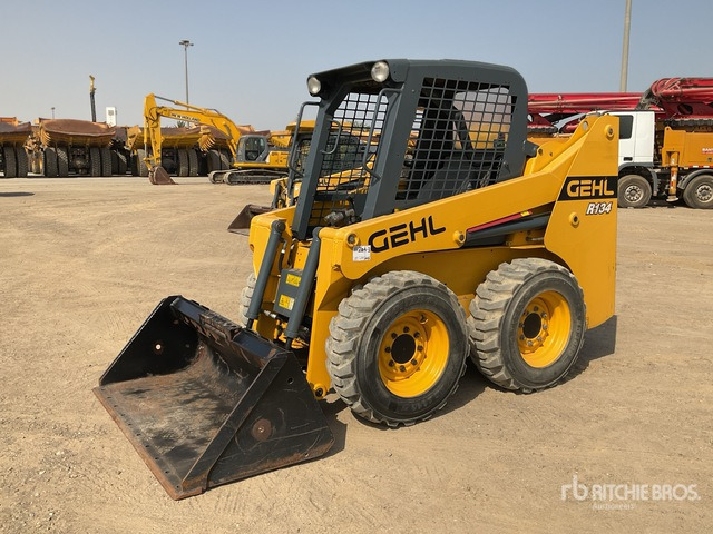 2017 Gehl R134 - Máy xúc lật đa năng: hình 1 2017 Gehl R134 - Máy xúc lật đa năng: hình 1