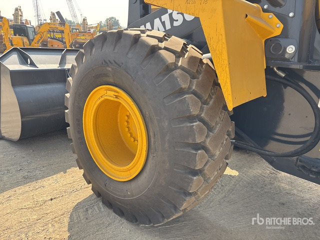 2017 Komatsu WA380Z-6 Wheel Loader - Máy xúc lật bánh lốp: hình 4 2017 Komatsu WA380Z-6 Wheel Loader - Máy xúc lật bánh lốp: hình 4
