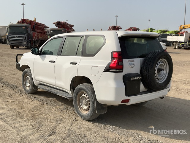 2018 Toyota Prado 150L 4x4 SUV - SUV: hình 4 2018 Toyota Prado 150L 4x4 SUV - SUV: hình 4