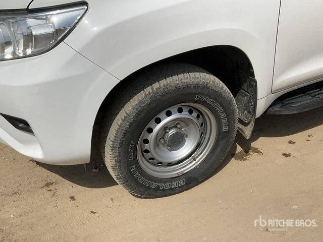 2018 Toyota Prado 150L 4x4 SUV - SUV: hình 5 2018 Toyota Prado 150L 4x4 SUV - SUV: hình 5