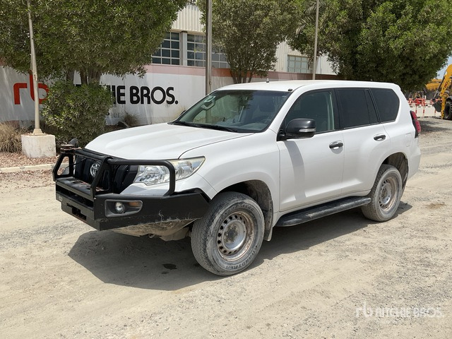 2018 Toyota Prado 150L 4x4 SUV - SUV: hình 1 2018 Toyota Prado 150L 4x4 SUV - SUV: hình 1
