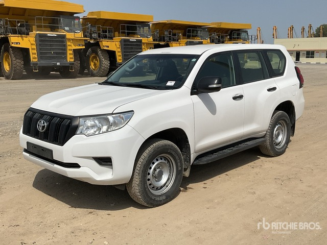 2018 Toyota Prado 150L 4x4 SUV - SUV: hình 1 2018 Toyota Prado 150L 4x4 SUV - SUV: hình 1