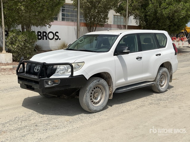 2018 Toyota Prado 150L 4x4 SUV - SUV: hình 2 2018 Toyota Prado 150L 4x4 SUV - SUV: hình 2