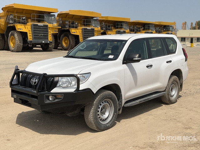 2018 Toyota Prado TX 150L 4x4 SUV - SUV: hình 1 2018 Toyota Prado TX 150L 4x4 SUV - SUV: hình 1