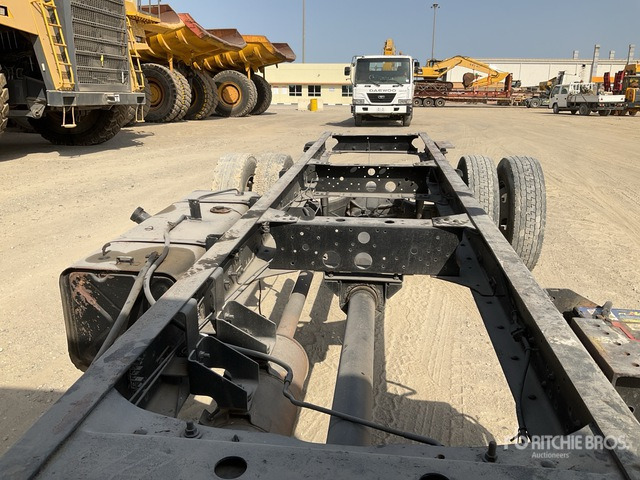 2019 Isuzu NPR 4x2 Cab and Chassis - Xe tải khung gầm: hình 5 2019 Isuzu NPR 4x2 Cab and Chassis - Xe tải khung gầm: hình 5