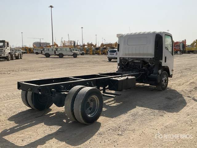 2019 Isuzu NPR 4x2 Cab and Chassis - Xe tải khung gầm: hình 4 2019 Isuzu NPR 4x2 Cab and Chassis - Xe tải khung gầm: hình 4