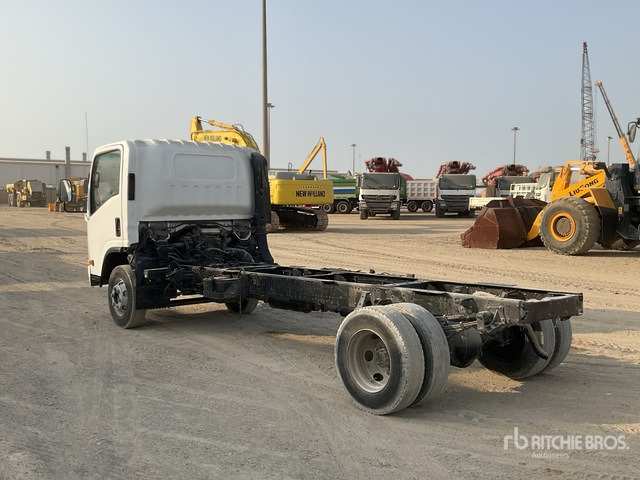 2019 Isuzu NPR 4x2 Cab and Chassis - Xe tải khung gầm: hình 4 2019 Isuzu NPR 4x2 Cab and Chassis - Xe tải khung gầm: hình 4