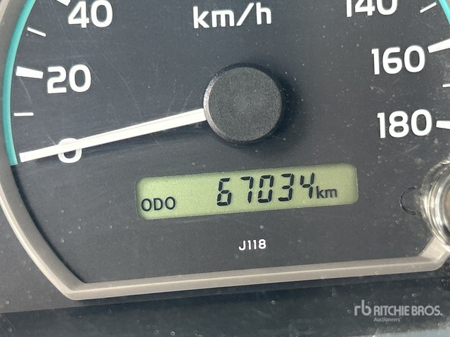 2019 Toyota Land Cruiser 78L 4x4 SUV - SUV: hình 3 2019 Toyota Land Cruiser 78L 4x4 SUV - SUV: hình 3