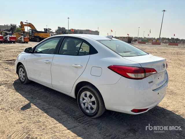 2022 Toyota Yaris Automobile - Xe hơi: hình 2 2022 Toyota Yaris Automobile - Xe hơi: hình 2