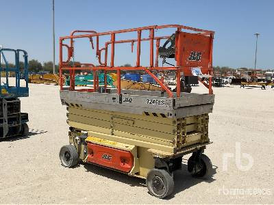 JLG 3246ES Electric - Máy nâng người hình kéo: hình 1 JLG 3246ES Electric - Máy nâng người hình kéo: hình 1